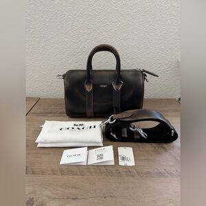 Coach Compass 25 In Loved Leather